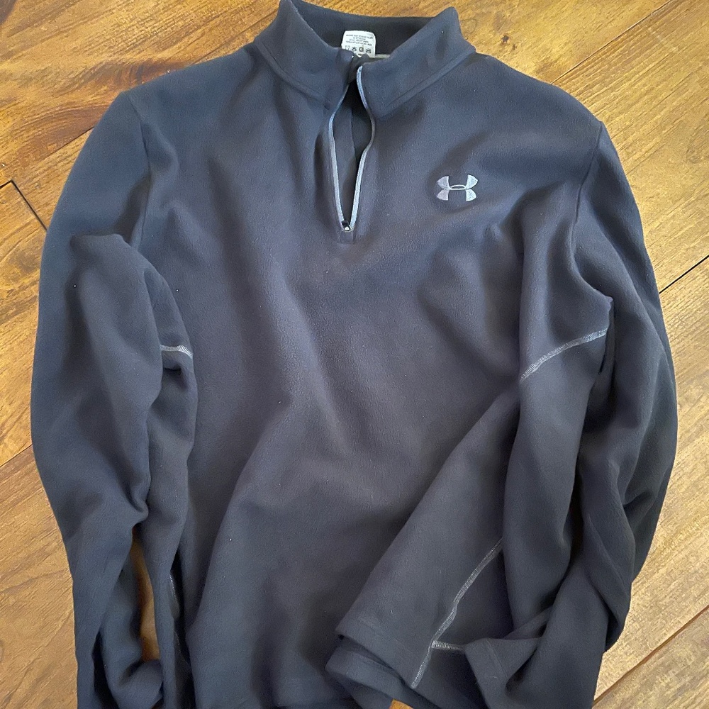 UA Women’s Sweatshirt